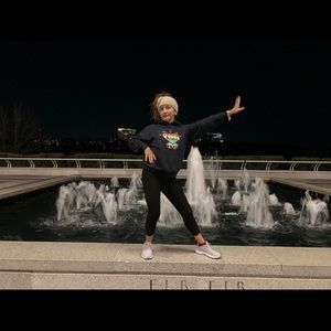 Meet your Posher, Sandra